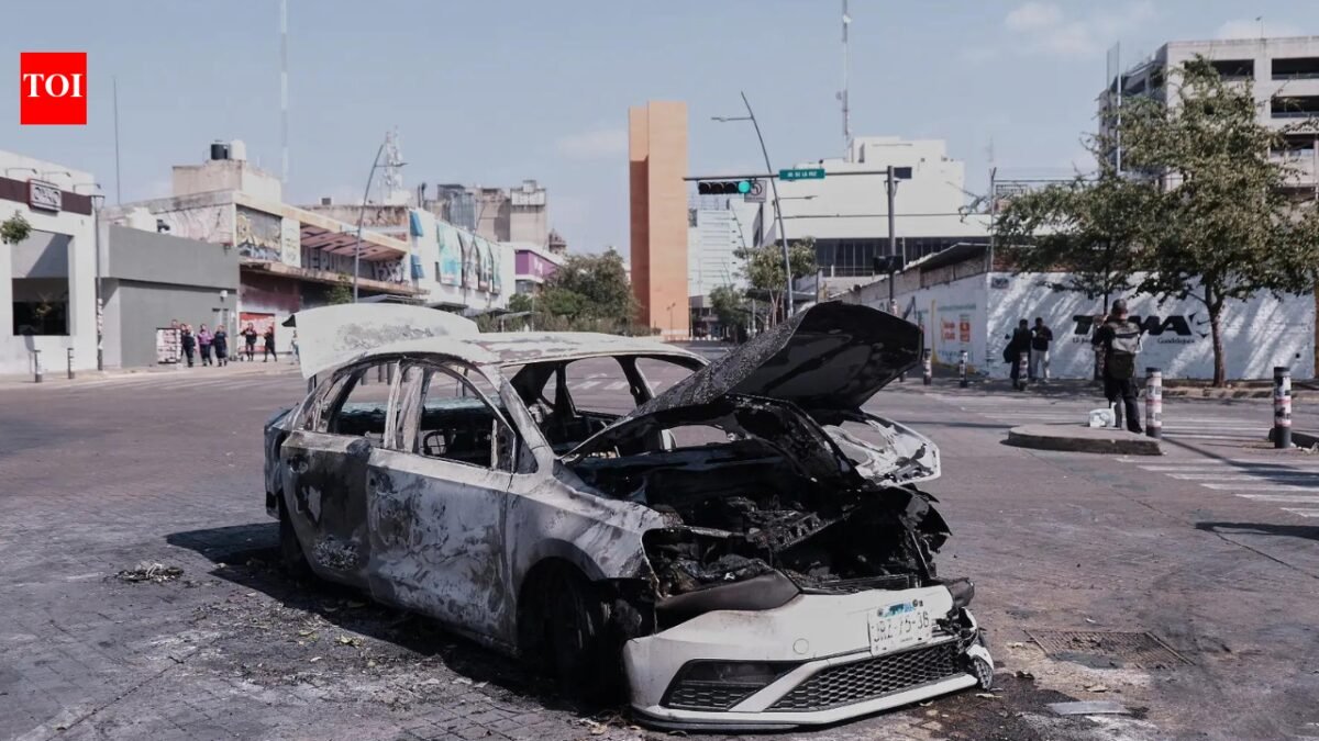 Chaos in Mexico after El Mencho killing: Cartels threaten violence against civilians, set deadline in 'leaked information'