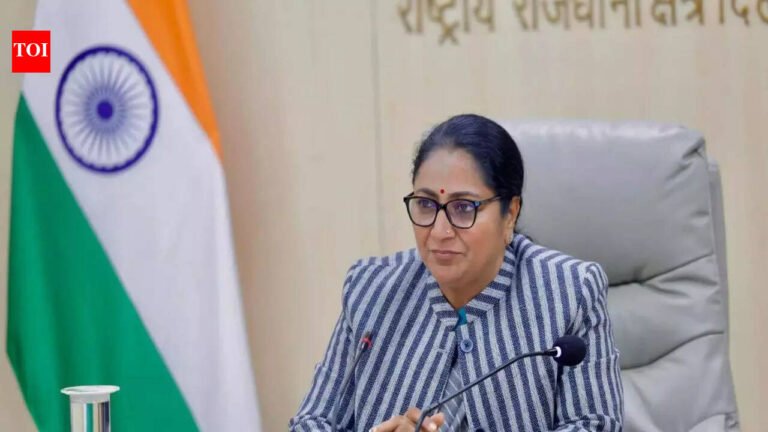 Delhi govt: MCD commissioner’s financial powers increased from Rs 5 crore to Rs 50 crore India News