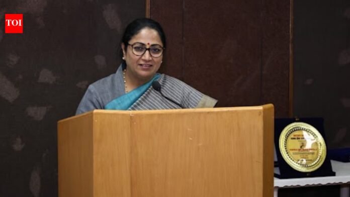 Delhi-govt-to-induct-widows-and-disabled-scheme-beneficiaries-under.jpg Delhi govt to induct widows and disabled scheme beneficiaries under Ayushman Bharat scheme India News