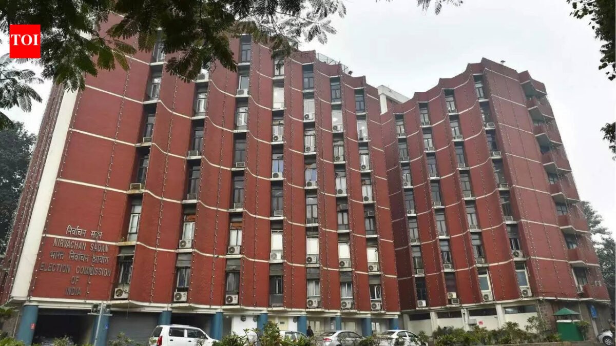 ECI extends SIR for Bengal polls by two weeks; final roll on February 28 | India News