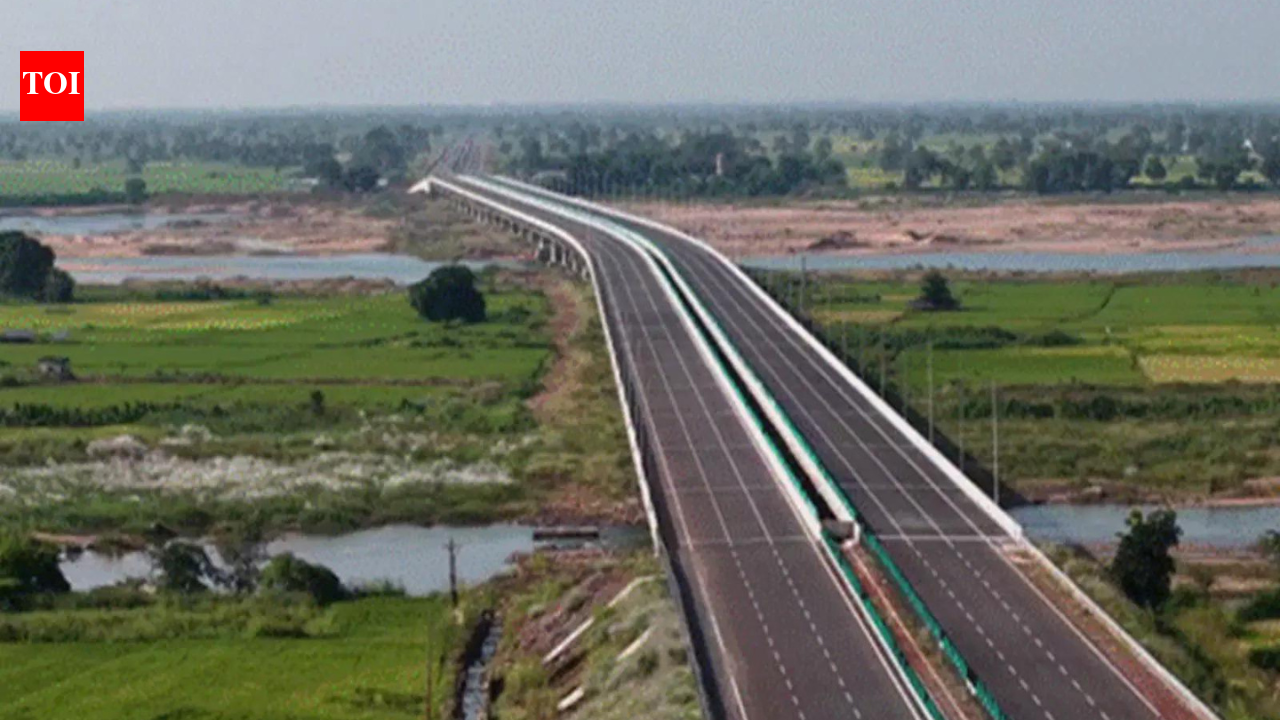 FASTag annual pass bought for Rs 50 lakh; 50% increase in short-haul trips | India News
