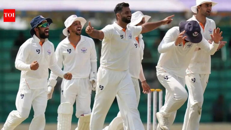How much prize money will J&K get for winning the Ranji Trophy for the first time?