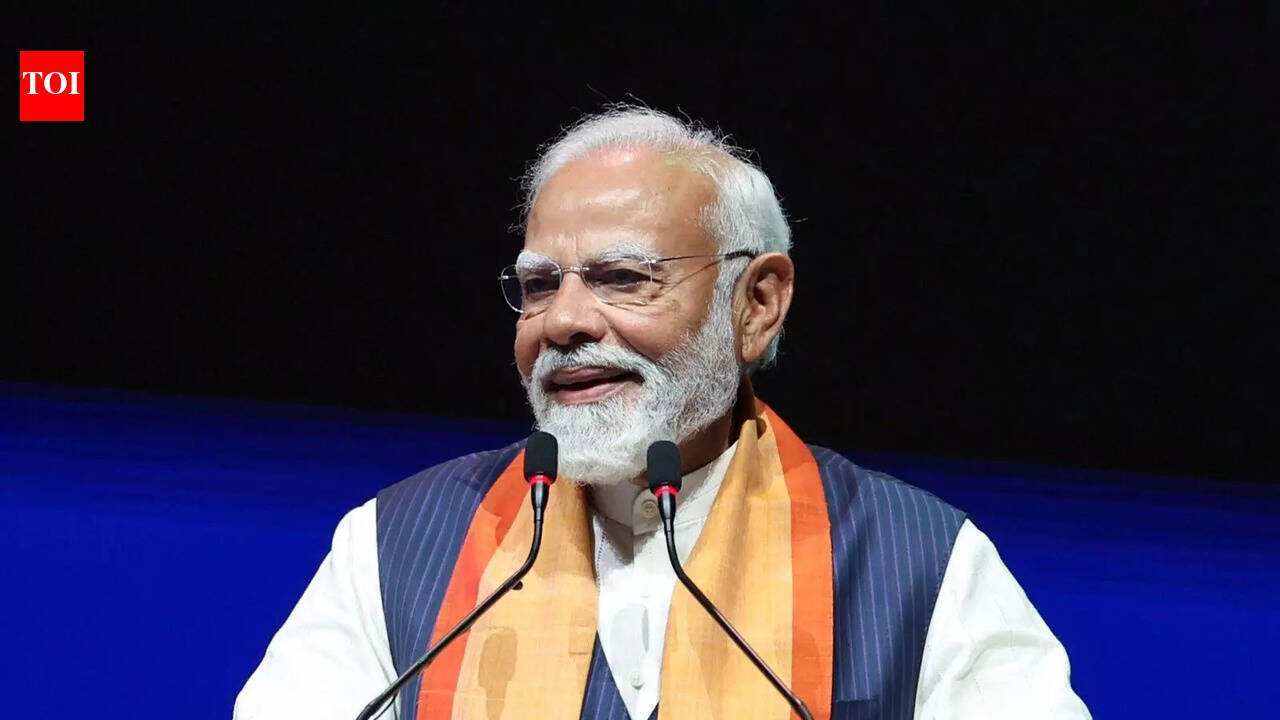 In press conference with Macron, PM recalls Savarkar | India News