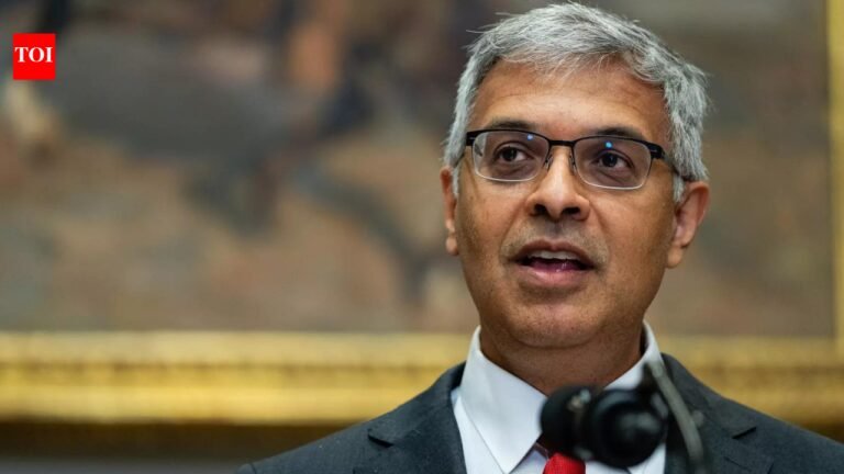 Indian-American Jay Bhattacharya to head CDC and NIH