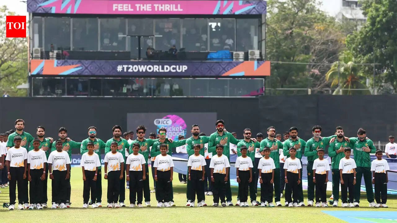Is Pakistan in great danger? Former Pakistan star assures 'America will beat Pakistan again' - Watch | Cricket News