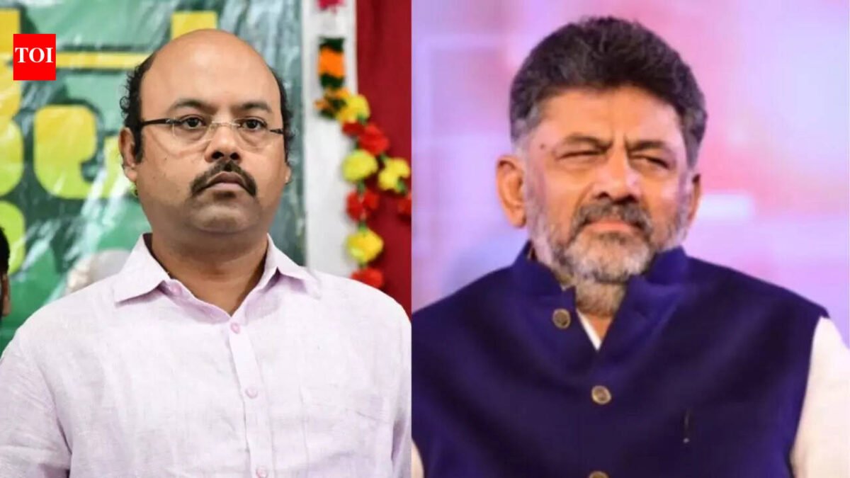 Karnataka CM chief debate: Siddaramaiah's son Yathindra says leadership change unlikely; Shivakumar's reaction | India News