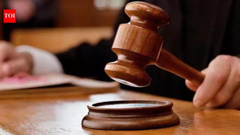 Katara case: SC gives Yadav one week’s leave to spend Holi with family