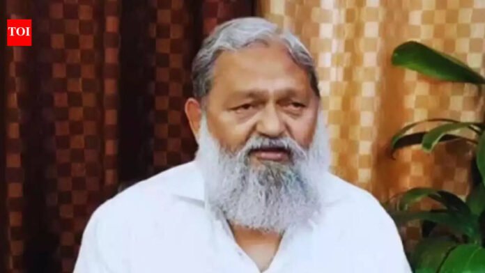 Mera-order-sare-Haryana-mein-chalta-hai-Anil-Vij-clashes.jpg 'Mera order sare Haryana mein chalta hai': Anil Vij clashes with Kaithal SP Upasna over police suspension - Video | India News