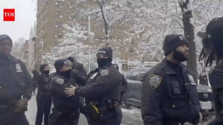 NYC snowstorm chaos: NYPD officer hit by snowball in Washington Square Park; Cuomo slams Mamdani