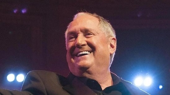 Neil-Sedakas-final-video-was-tribute-to-Good-Times-and.jpg Cricket in L1