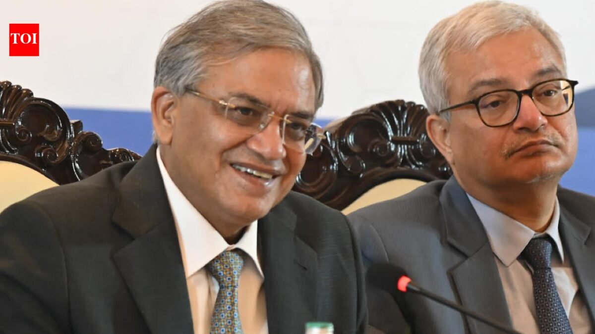 No eligible voters were excluded and no ineligible persons were included in final voters list: CEC | Puducherry News