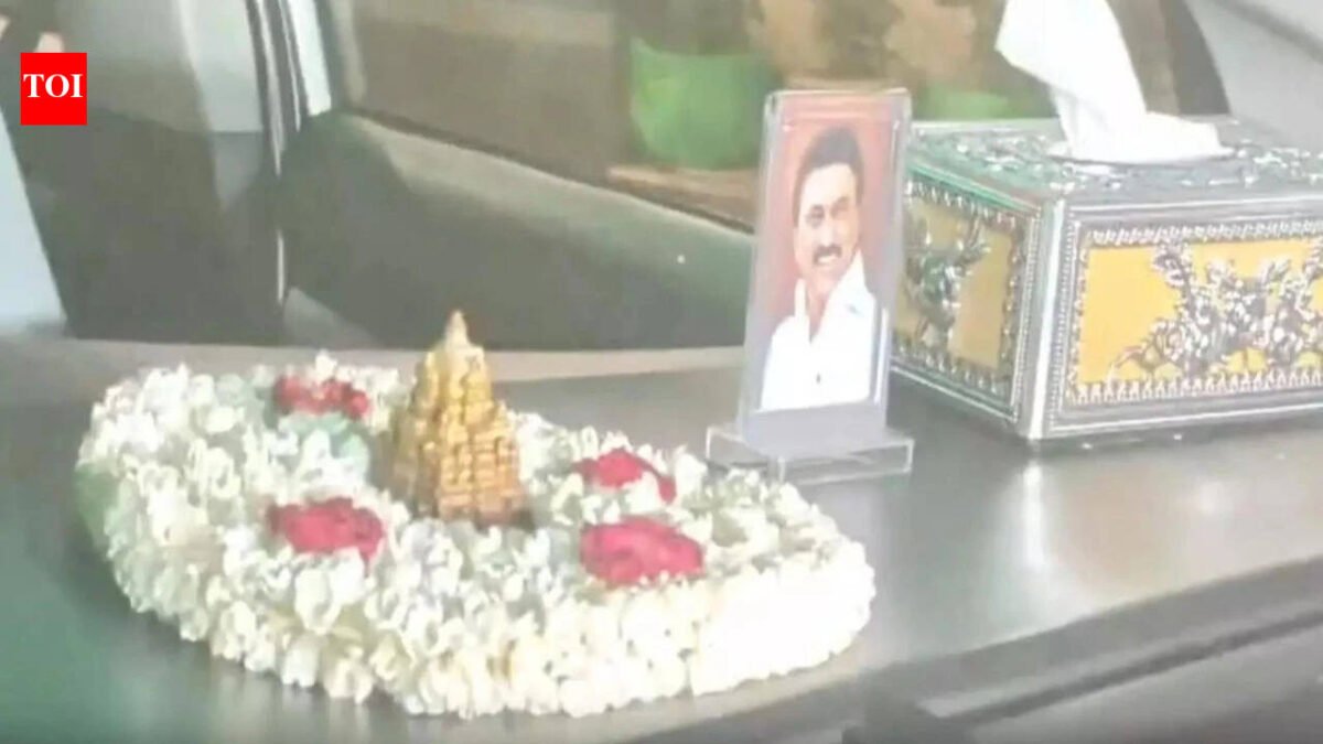 'Quick' decision: OPS trades Amma's iconic portrait for Stalin's smile