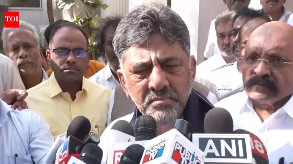 'Support all 136 MLAs': Karnataka deputy minister DK Shivakumar caught in power tussle over CM post India News