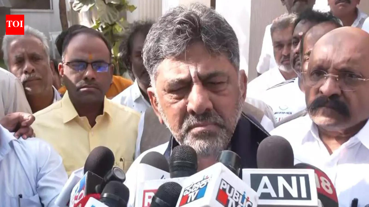 'Support all 136 MLAs': Karnataka deputy minister DK Shivakumar caught in power tussle over CM post India News