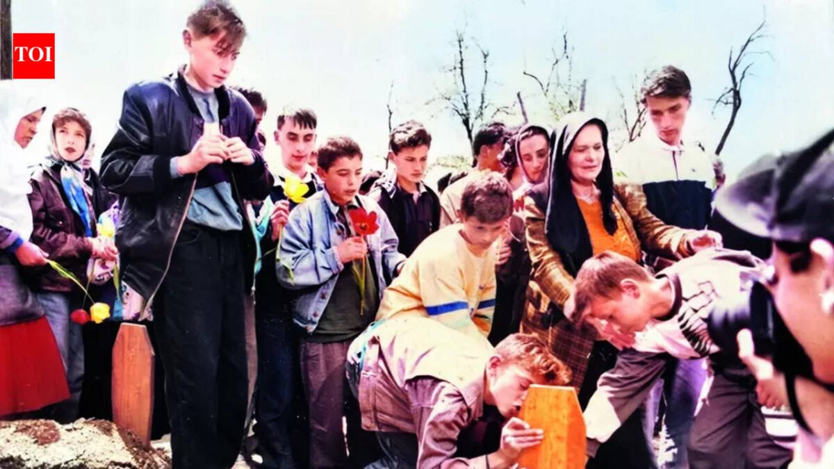 Thirty years later, Bosnian genocide survivor speaks out about 'sniper tourism'