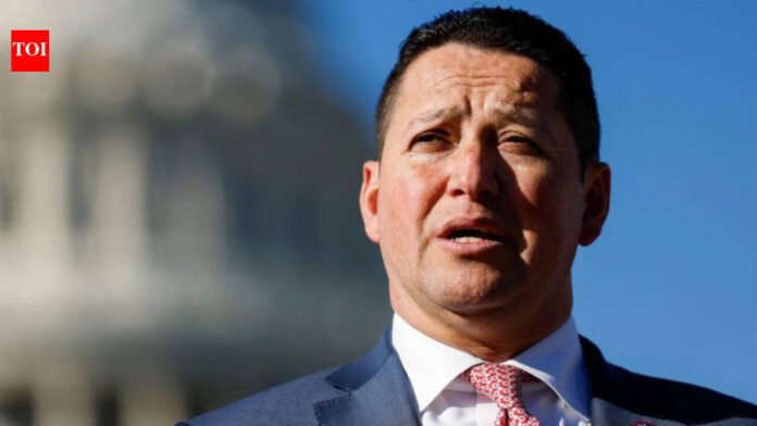 Tony-Gonzalez-Scandal-Boss-this-is-too-much-Texas-Republican.jpg Tony Gonzalez Scandal: 'Boss, this is too much': Texas Republican Tony Gonzalez refuses to resign after employee commits suicide amid affair allegations