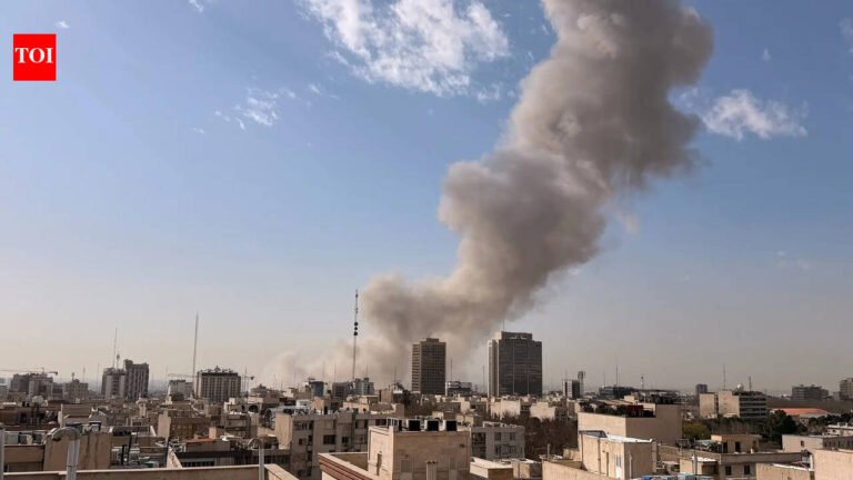 “Urges all parties to exercise restraint”: India comments on the situation in the Middle East as the United States and Israel attack Iran