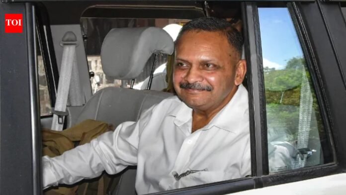 AFT puts on hold the retirement of Colonel Purohit until his request for promotion is heard

