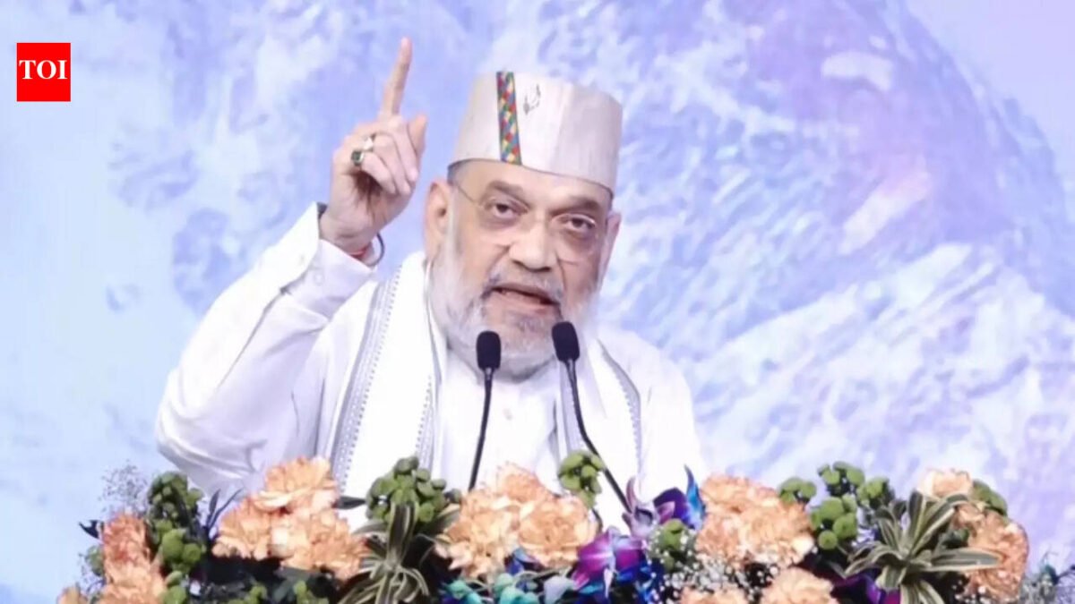 Amit Shah recalls Uttarakhand statehood movement during 'Jan Jan Ki Sarkar, 4 Saal Bemisaal' in 'Hardwar'