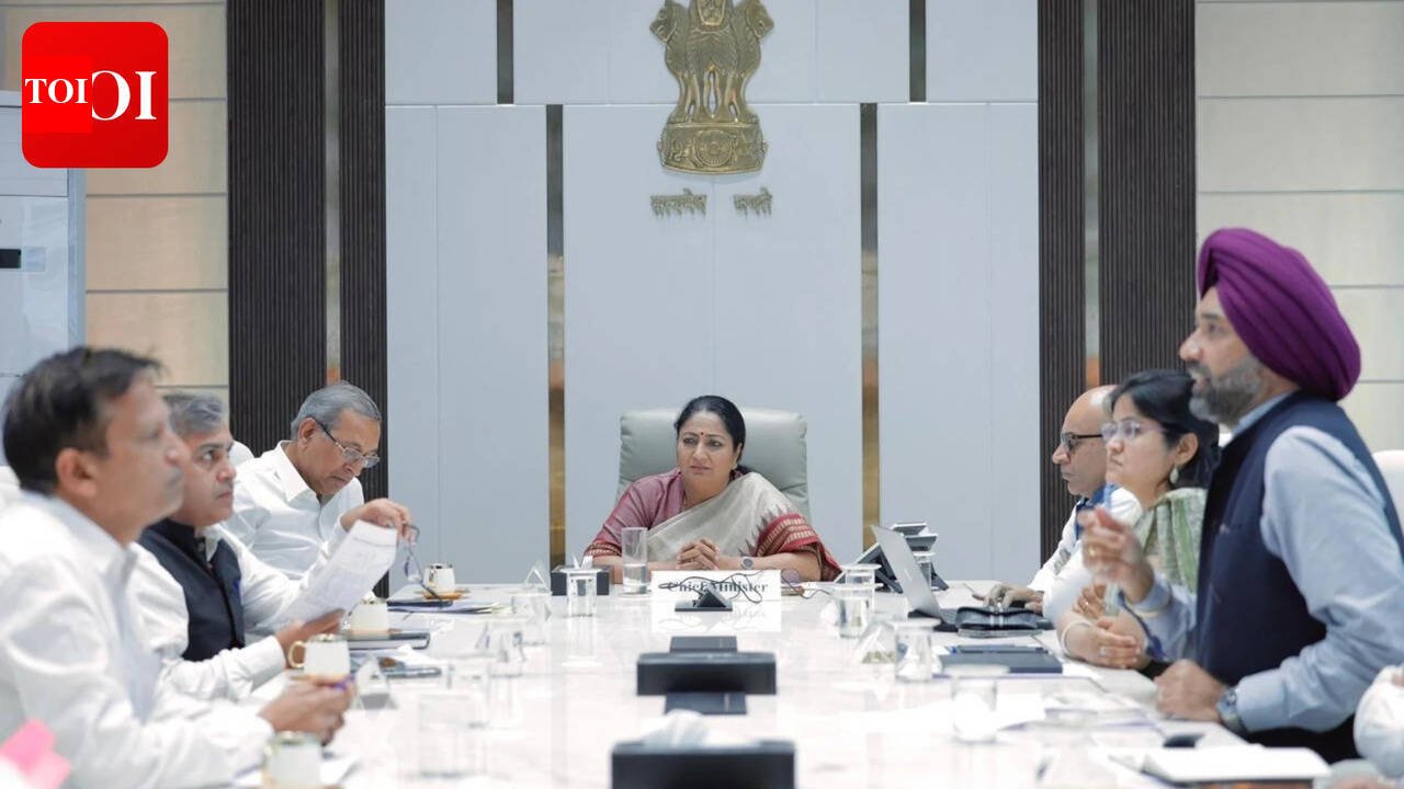 Delhi Foreign Minister: There is no shortage of funds for development projects and no slack can be allowed
