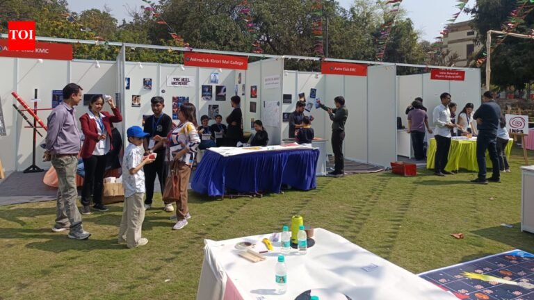 ‘Different weights on 7 planets’ excites youngsters at PMML Vigyan Utsav on National Science Day