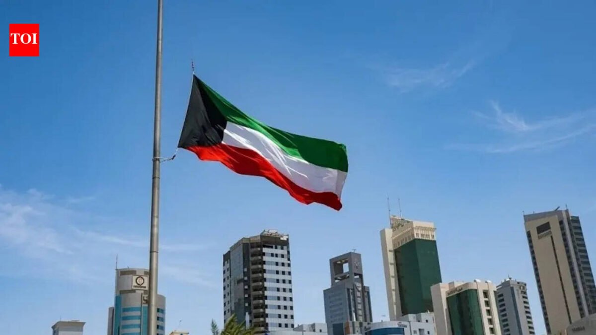 Extreme weather conditions: Kuwait orders suspension of outdoor work amid severe weather warning, safety concerns rise across industries World News