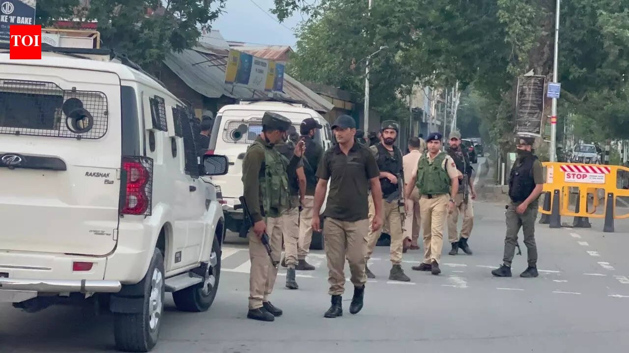FIR alleges Pahalgam hotel concealed accommodation status of foreigners, mainly British