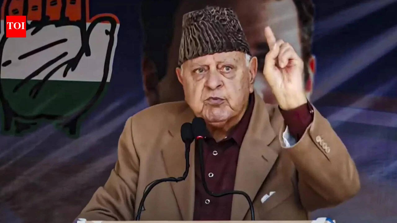 Farooq appears in court in JKCA case, pleads not guilty