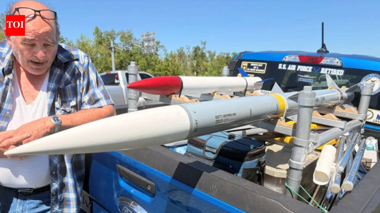 Florida man pulled over by police, bomb squad dispatched after driver reported 'missiles' in truck