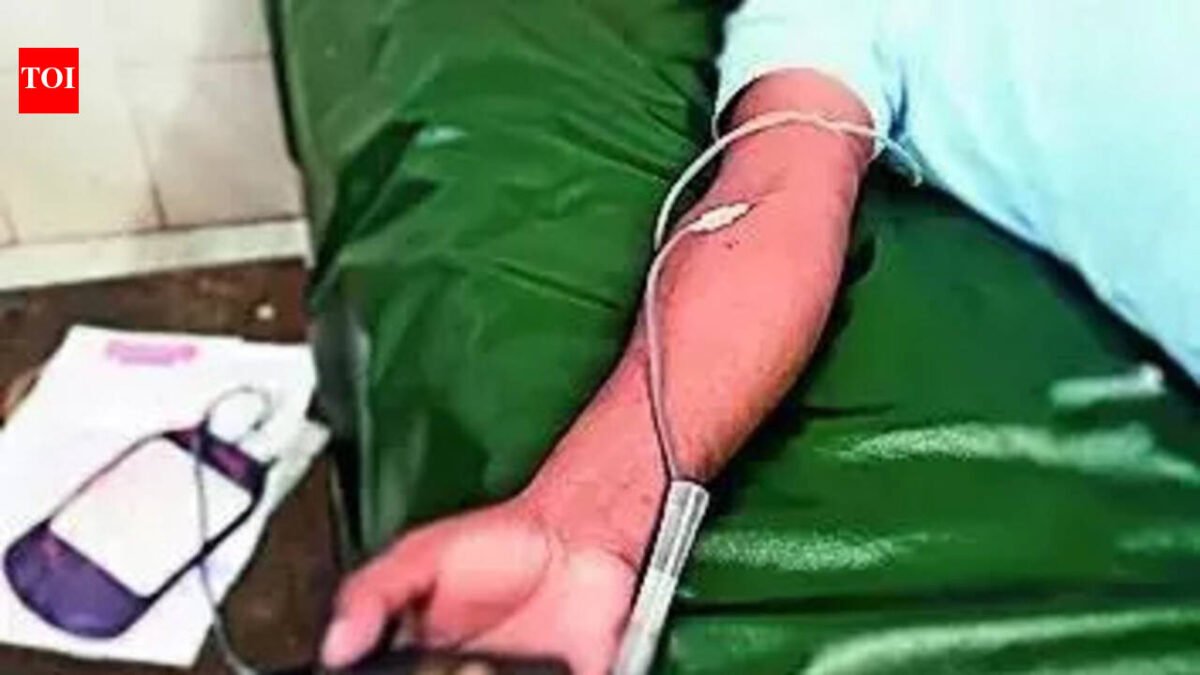 Government defends banning certain groups from blood donor lists