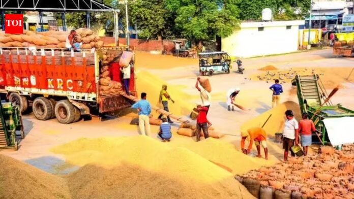 Govt agrees to hike commission of atiyas in three states

