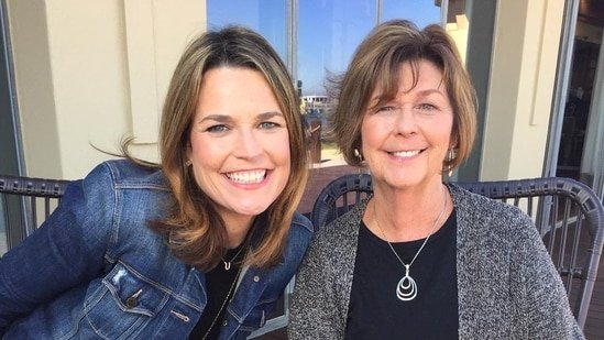 Heartbreaking note left by Annie’s sister Savannah Guthrie on Nancy’s memorial reveals, “We are standing…”