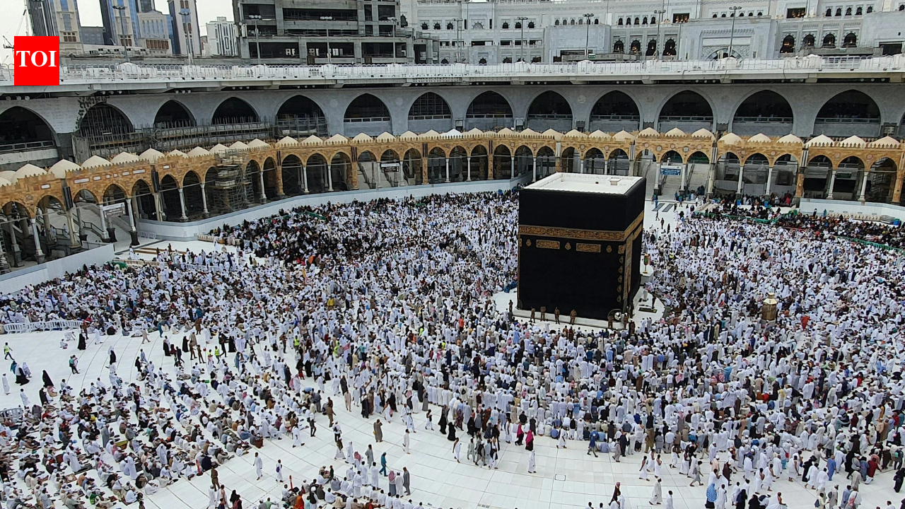 How to celebrate Eid al-Fitr in the shadow of war in the Middle East | World News
