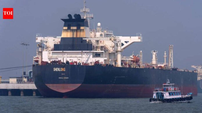 India ships 7,000 tonnes of diesel to Bangladesh

