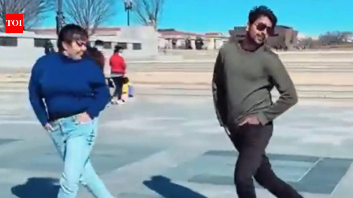 Indian couple dances at WWII Memorial in Washington, drawing fire: 'Send those H1-B visas back'