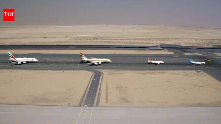 Iran: Over 700 flights canceled today: UAE, India and global airlines disrupted as US, Israel, Iran war escalates World News