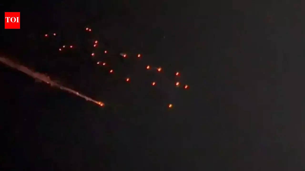 Iran using cluster bomb warheads in ongoing conflict: Israeli military
