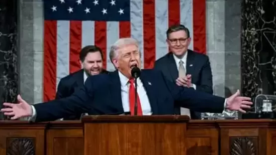 Is Trump trying to hide his injured hand again? Health concerns after State of the Union address