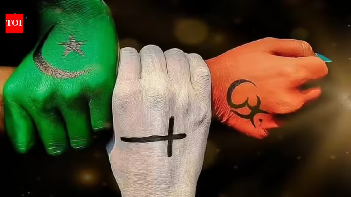 Maha anti-conversion bill proposes seven years' jail term and fine of Rs 1 lakh