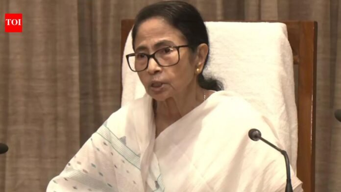 Mamata Banerjee hikes monthly honorarium of pastors, muezzins by Rs 500 ahead of EC poll schedule announcement

