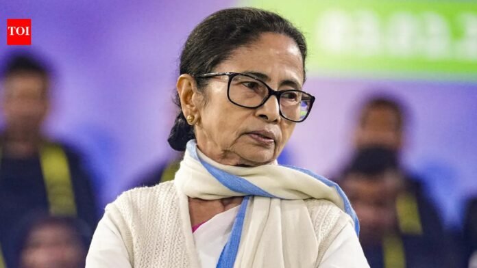 Mamata Banerjee tagged 'Proof of who showed respect'


