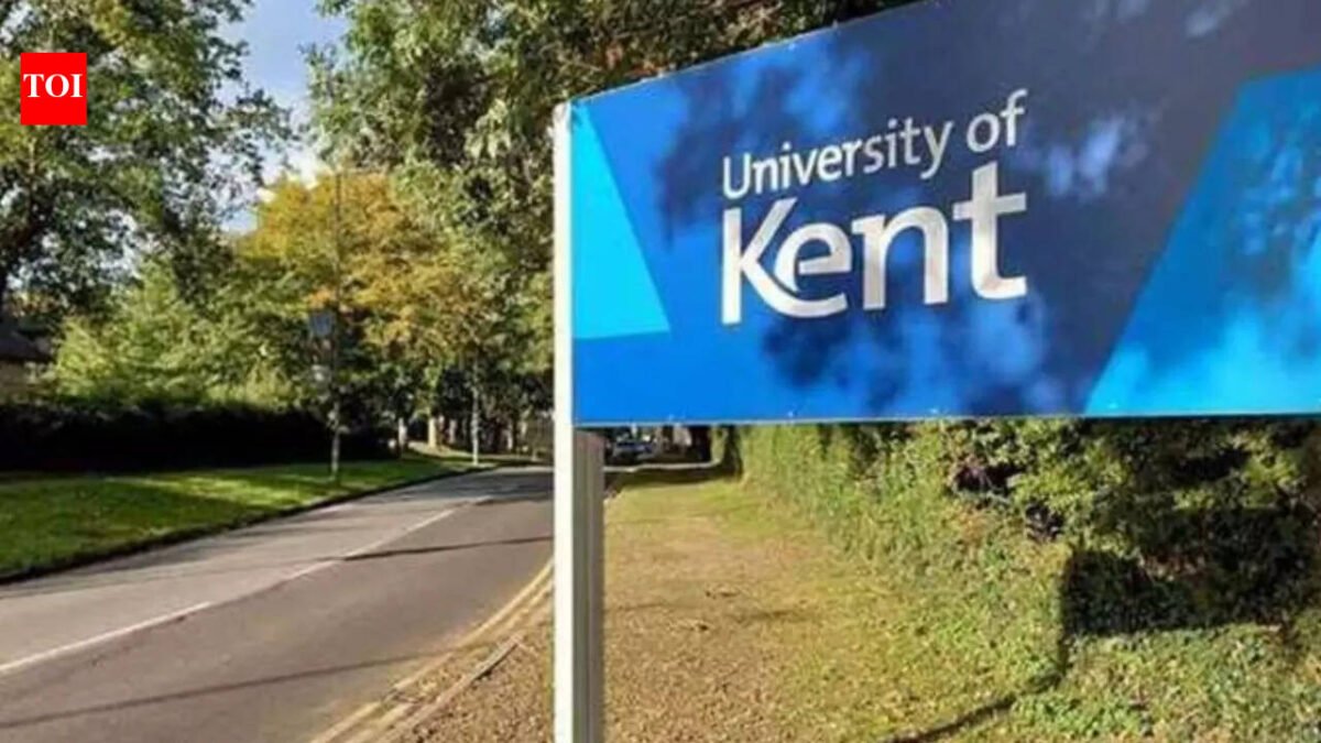 Meningitis outbreak at Kent University: 2 dead, students queuing for antibiotics - what we know so far