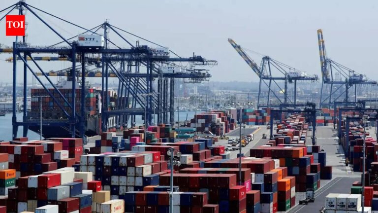 Middle East tensions: Ports told to consider waiving fees for stranded ships