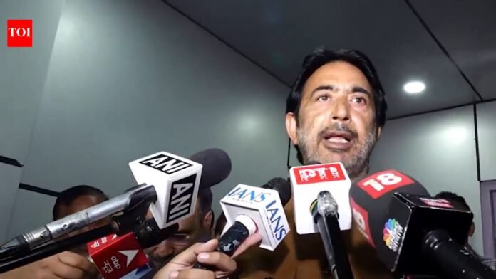 'No seats vacant': Congress to challenge Mamata as 'big leader' to contest all 294 seats in Bengal polls

