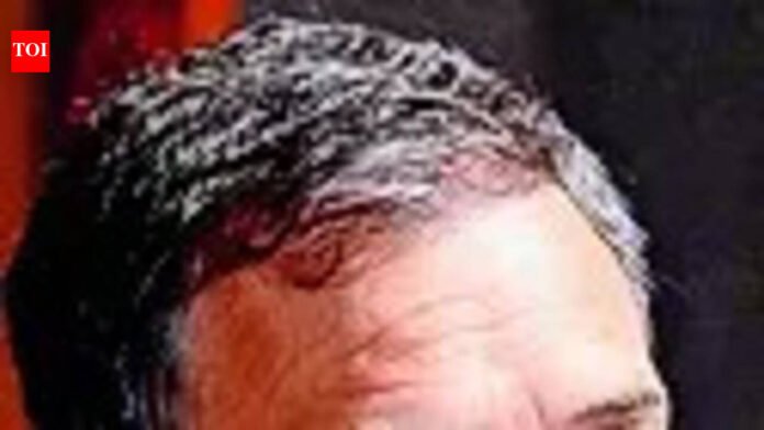 Rahul says govt wants to avoid talks on Gulf crisis

