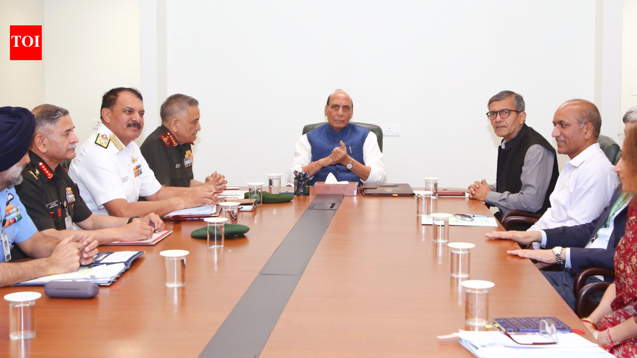 Rajnath: Learn lessons from West Asia conflicts to improve India's defense preparedness
