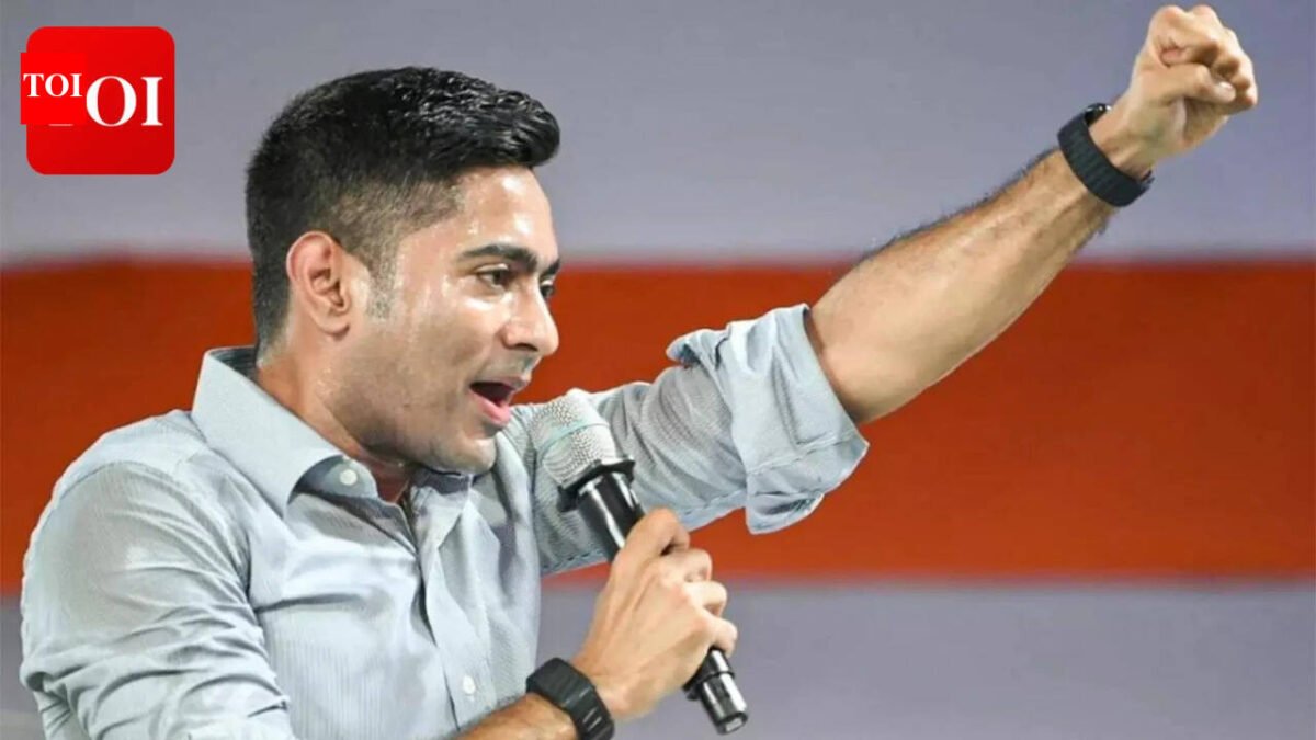 'Supreme commander ignored': TMC's Abhishek Banerjee targets Center over President Murmu's 'snub'