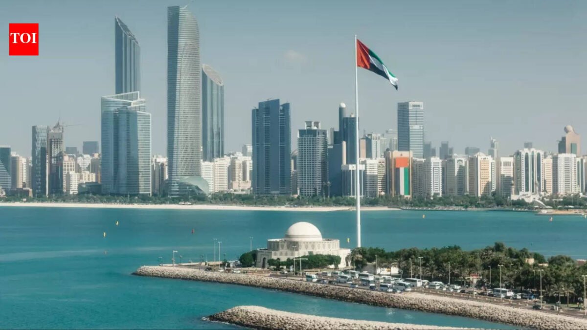 Tensions in Abu Dhabi: The wreckage of a drone caused by the conflict between Iran and the United States crashed into an industrial area, injuring 6 people