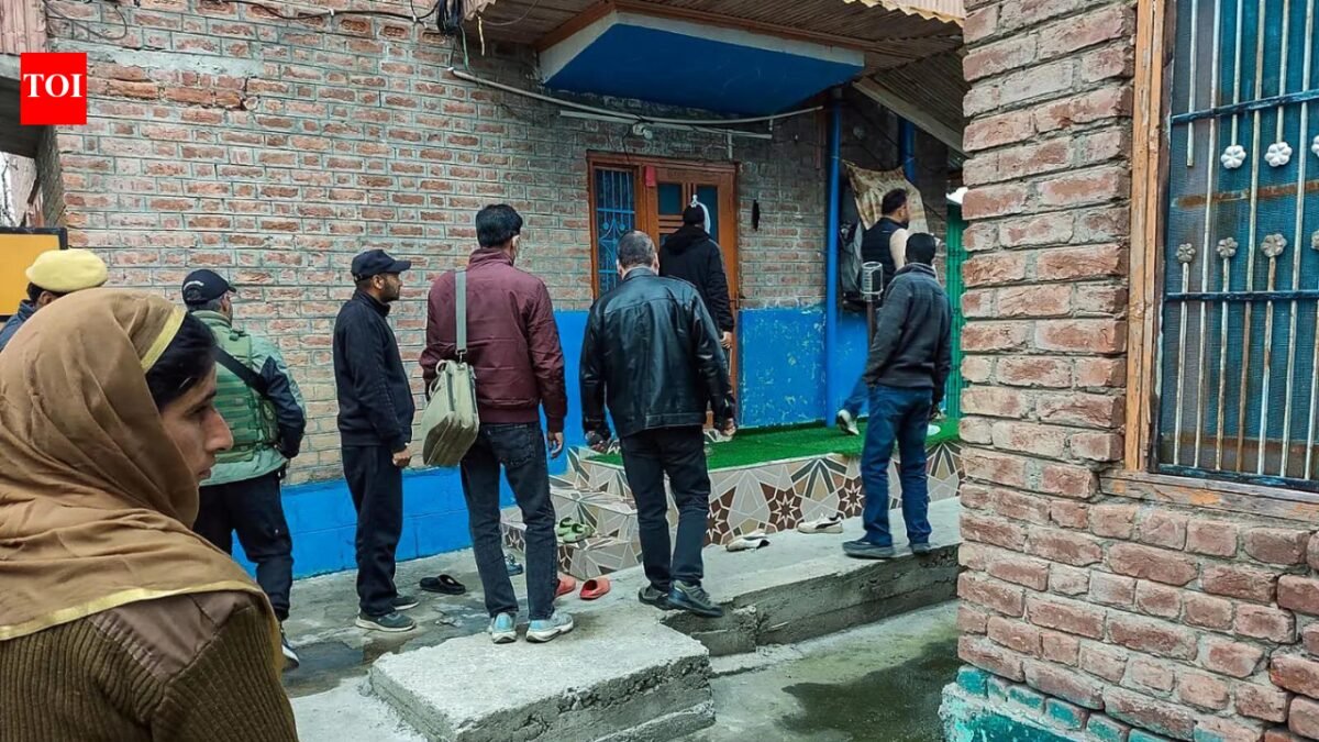 Terror recruitment cases: 10 locations in 3 districts of Kashmir were attacked