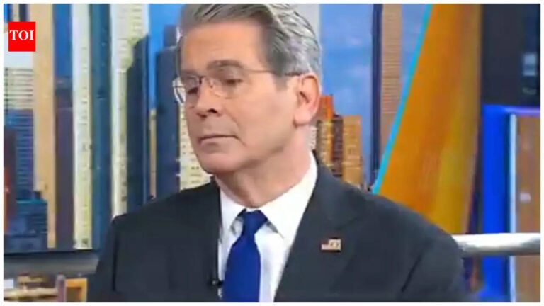 ‘The president wants you soon’: Treasury Secretary Scott Bessant exits live broadcast; viewers say his voice ‘shakes’ – Watch